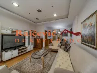 Prodaja, kuća, 250m², Brace Jerković, Voždovac Sve Podlokacije - image 2