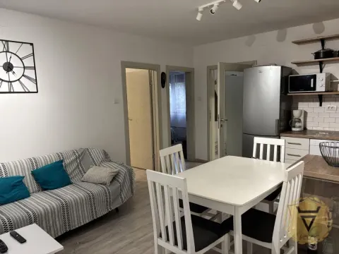 Rent, house, 65m², Banovo Brdo, Beograd - image 3