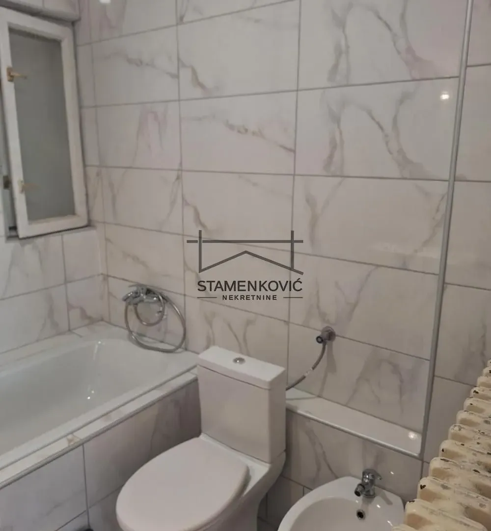 Prodaja, četvorosoban stan, 93m², Kej, Novi Sad Sve Podlokacije