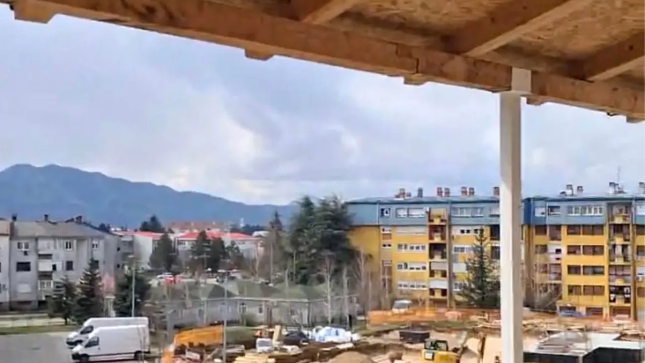 Sale, two bedroom apartment, 80m², Centar, Nikšić