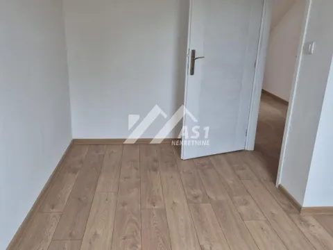 Izdavanje, trosoban stan, 77m², Adamovićevo Naselje, Novi Sad Sve Podlokacije - image 10