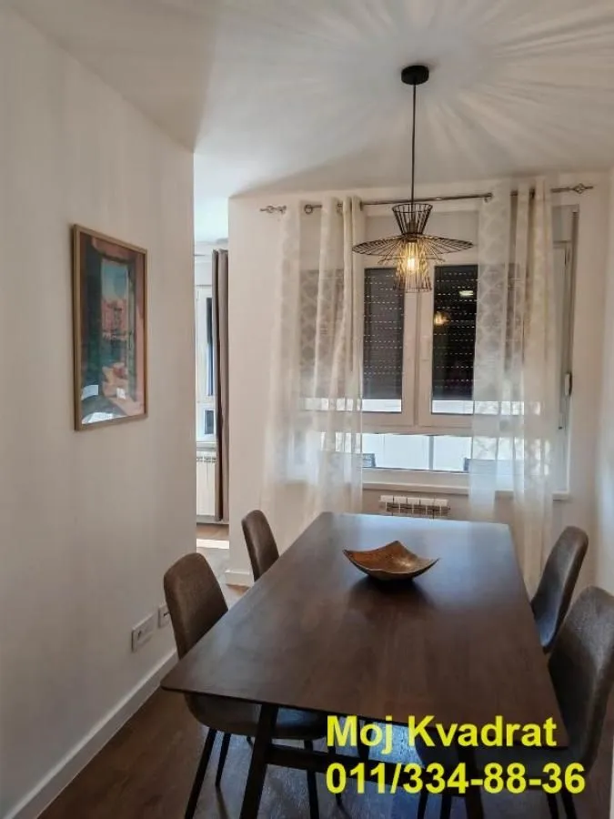 Izdavanje, dvosoban stan, 66m², Zemun Gornji Grad, Zemun Sve Podlokacije