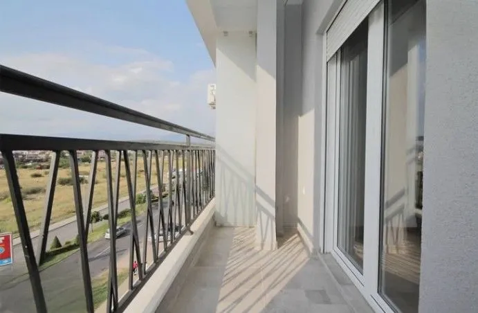 Izdavanje, jednosoban stan, 50m², Stari Aerodrom, Podgorica