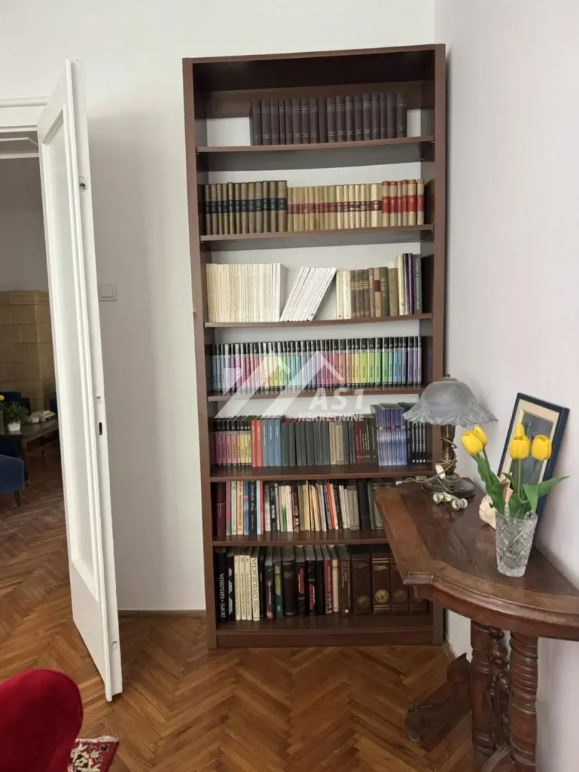 Izdavanje, trosoban stan, 105m², Novi Sad Sve Podlokacije, Novi Sad