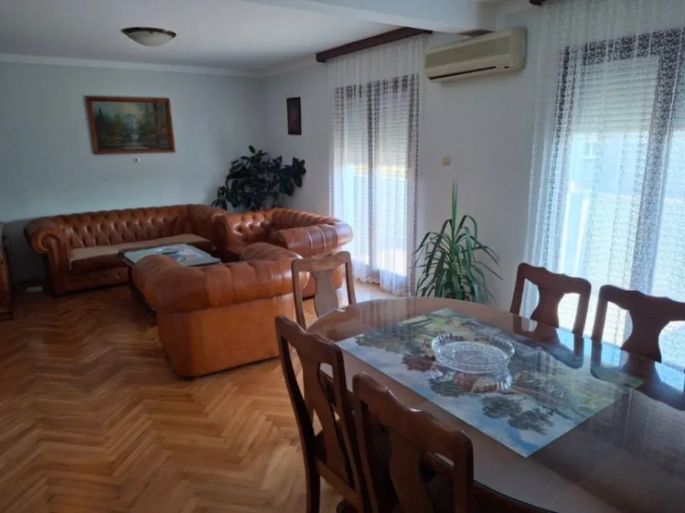 Rent, three bedroom apartment, 115m², Zagorič, Podgorica