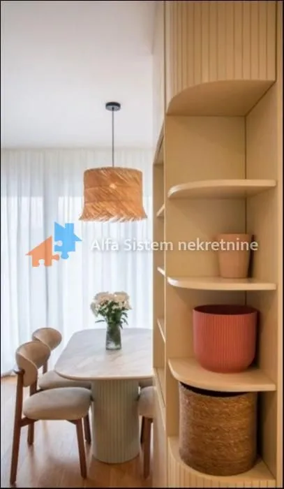 Rent, three bedroom apartment, 100m², Vračar Sve Podlokacije, Beograd