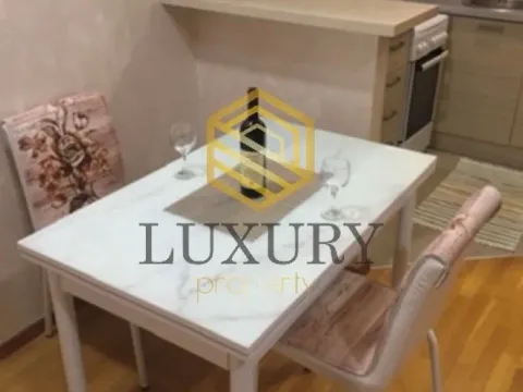 Izdavanje, garsonjera, 31m², City Kvart, Podgorica - image 3