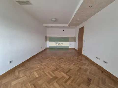Sale, three bedroom apartment, 65m², Vašarište, Jagodina - image 6