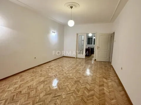 Rent, four bedroom apartment, 104m², Vračar Sve Podlokacije, Beograd - image 5