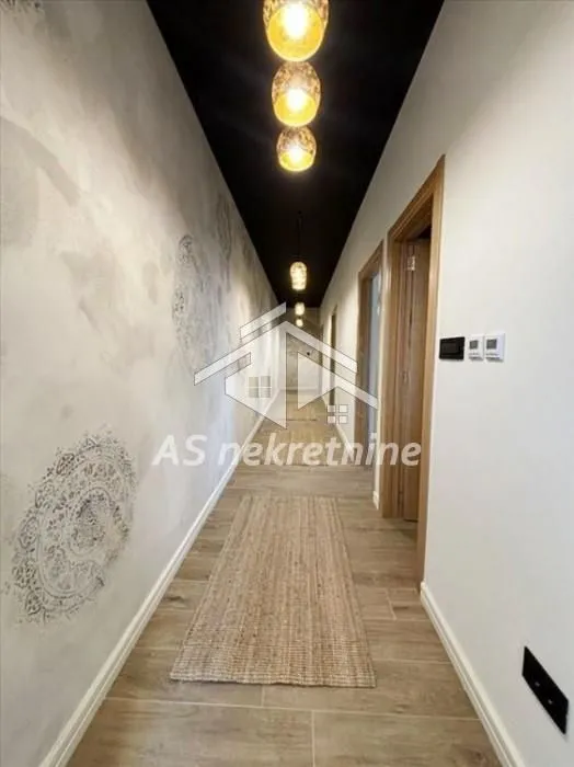 Rent, apartment, 170m², Senjak, Beograd