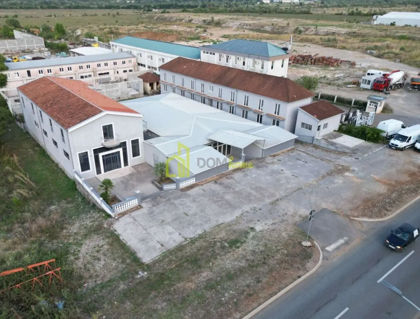 Sale, office space, 1500m², Mareza, Podgorica
