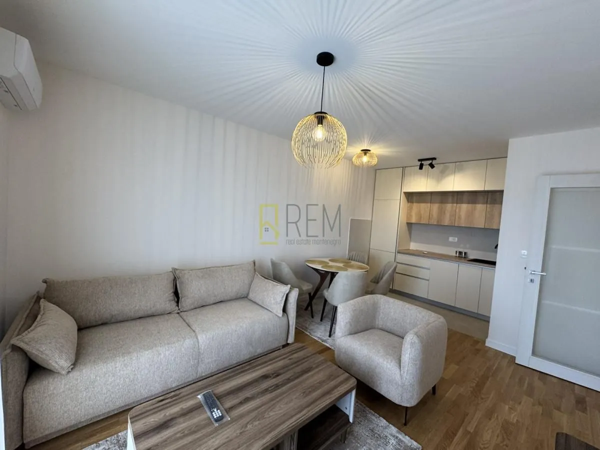 Izdavanje, dvosoban stan, 59m², Zabjelo, Podgorica