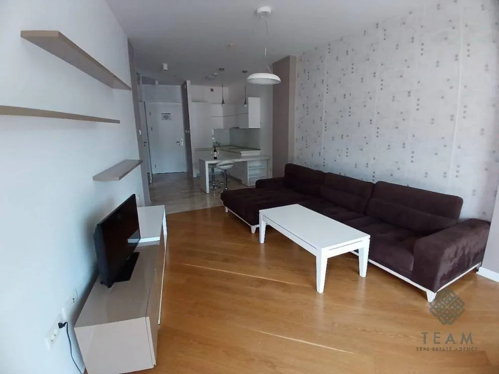 Prodaja, jednosoban stan, 65m², Centar, Budva