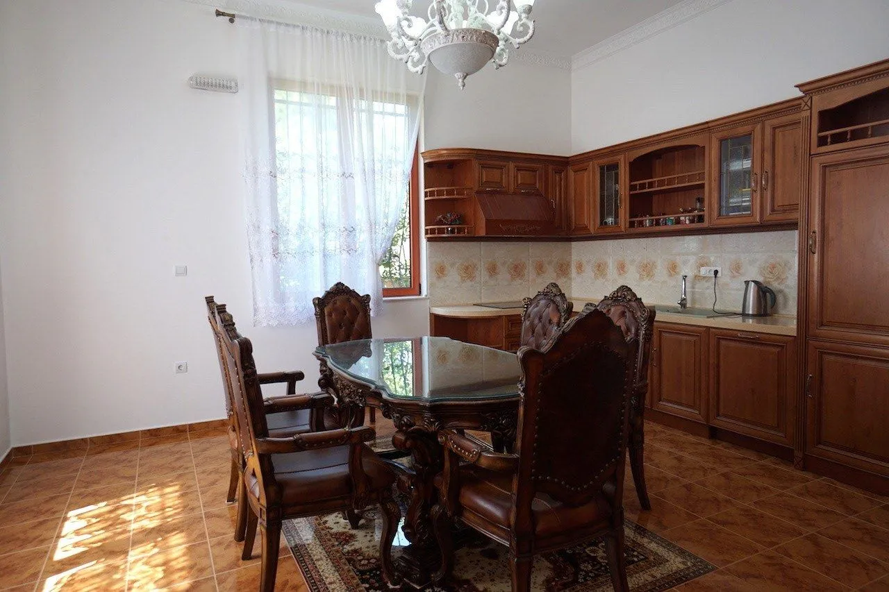 Prodaja, kuća, 324m², Radovići, Tivat