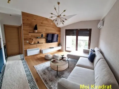 Prodaja, jednosoban stan, 40m2, Centar, Zlatibor