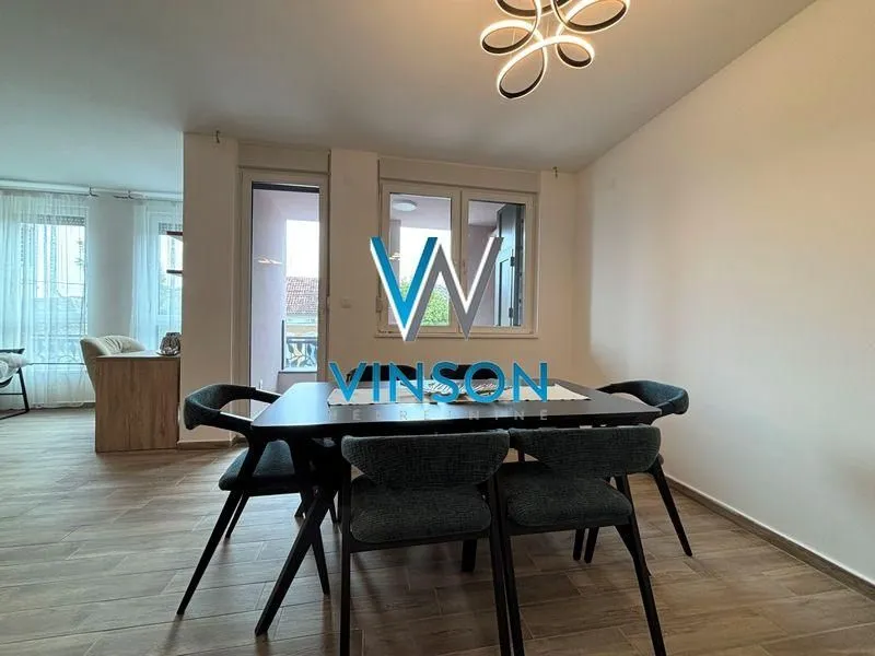 Izdavanje, dvosoban stan, 120m², Petrovaradin, Novi Sad
