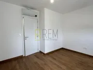 Izdavanje, dvosoban stan, 64m², Tološka šuma, Podgorica - image 8