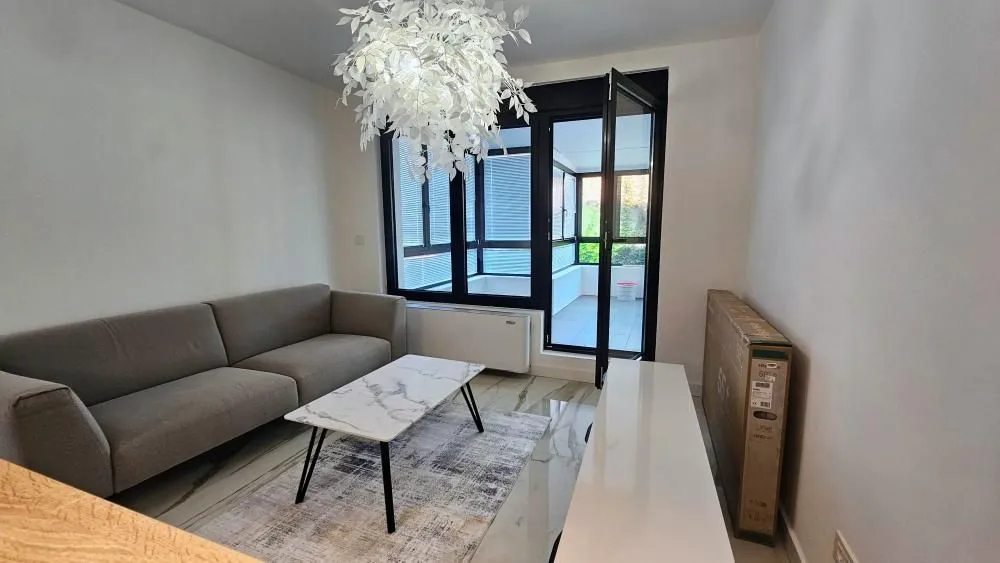 Rent, three bedroom apartment, 90m², Vukov Spomenik, Zvezdara Sve Podlokacije