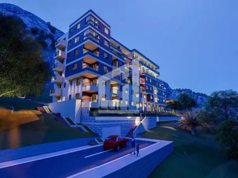 Prodaja, jednosoban stan, 29m², Dobrota, Kotor - image 4