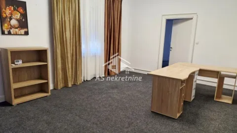 Rent, office space, 72m², Kalenić Pijaca, Vračar Sve Podlokacije - image 10