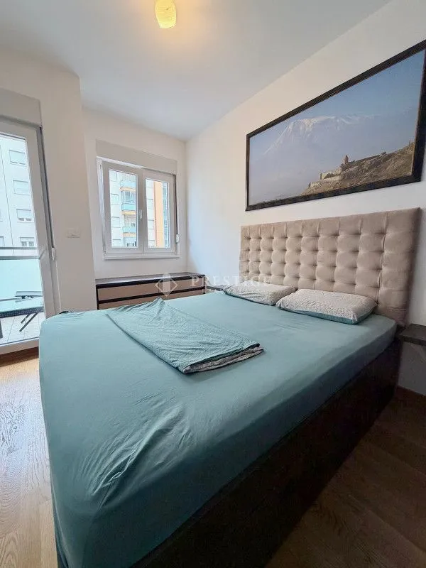 Rent, one bedroom apartment, 44m², City Kej, Podgorica
