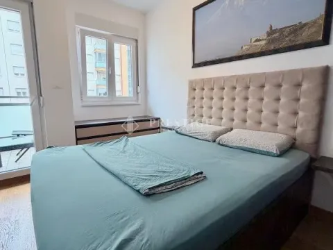 Rent, one bedroom apartment, 44m², City Kej, Podgorica - image 9