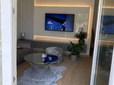 Prodaja, dvosoban stan, 67m², Golubovina, Budva - image 10