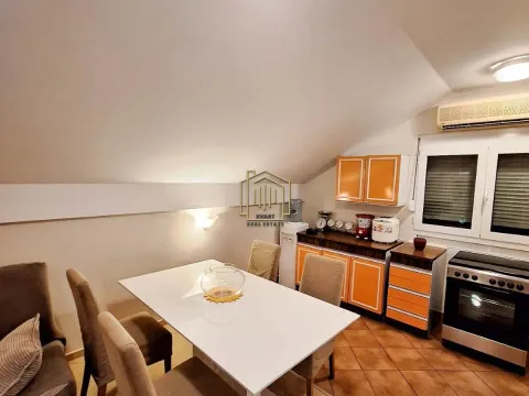 Rent, one bedroom apartment, 60m², Donja Gorica, Podgorica - image 9