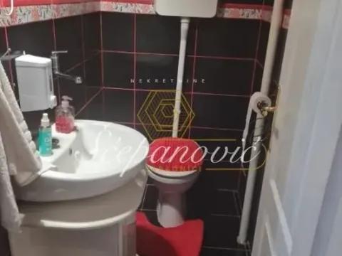 Prodaja, trosoban stan, 88m², Centar, Novi Sad - image 7