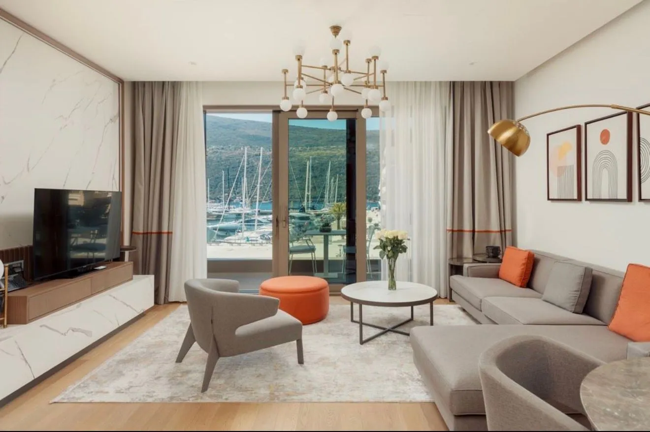 Prodaja, jednosoban stan, 82m², Portonovi, Herceg Novi