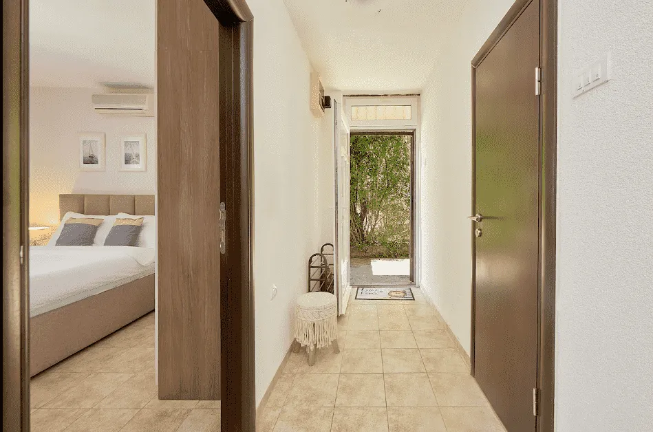 Prodaja, kuća, 55m², Kostanjica, Kotor