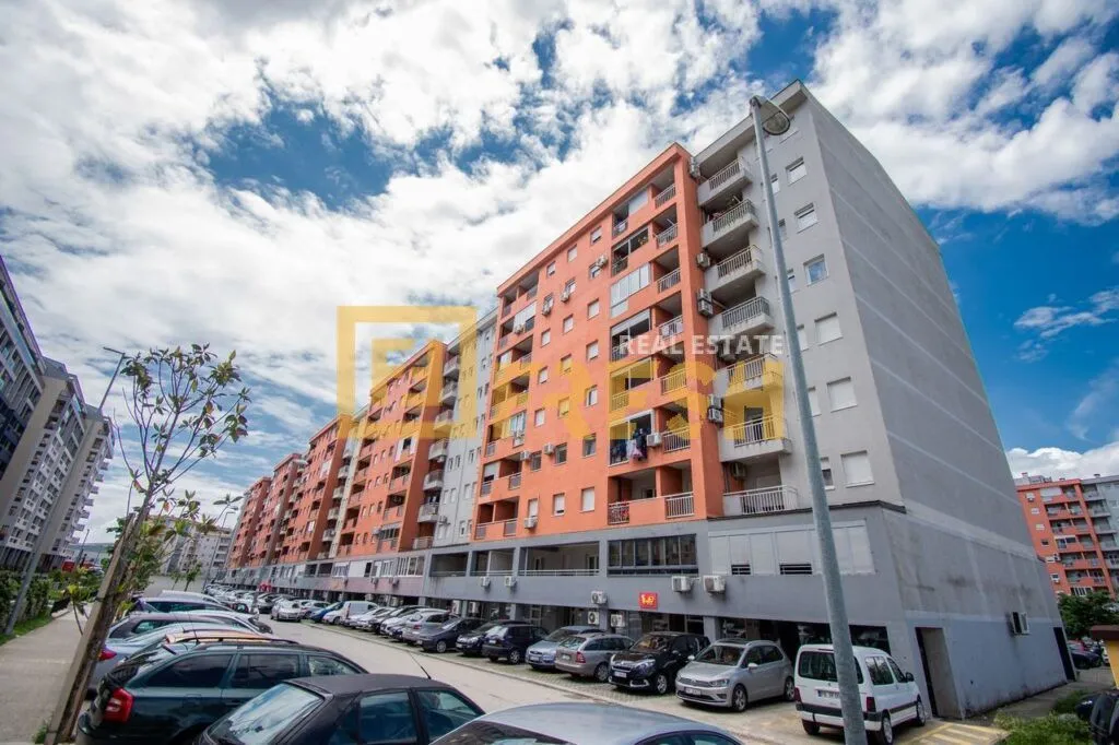 Rent, one bedroom apartment, 52m², City Kvart, Podgorica
