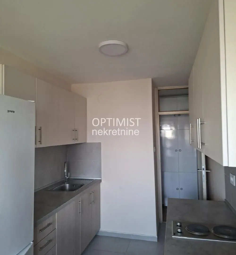 Rent, one bedroom apartment, 42m², Novi Beograd Sve Podlokacije, Beograd