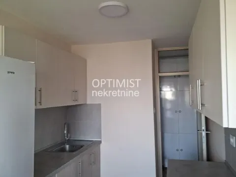 Rent, one bedroom apartment, 42m², Novi Beograd Sve Podlokacije, Beograd - image 4