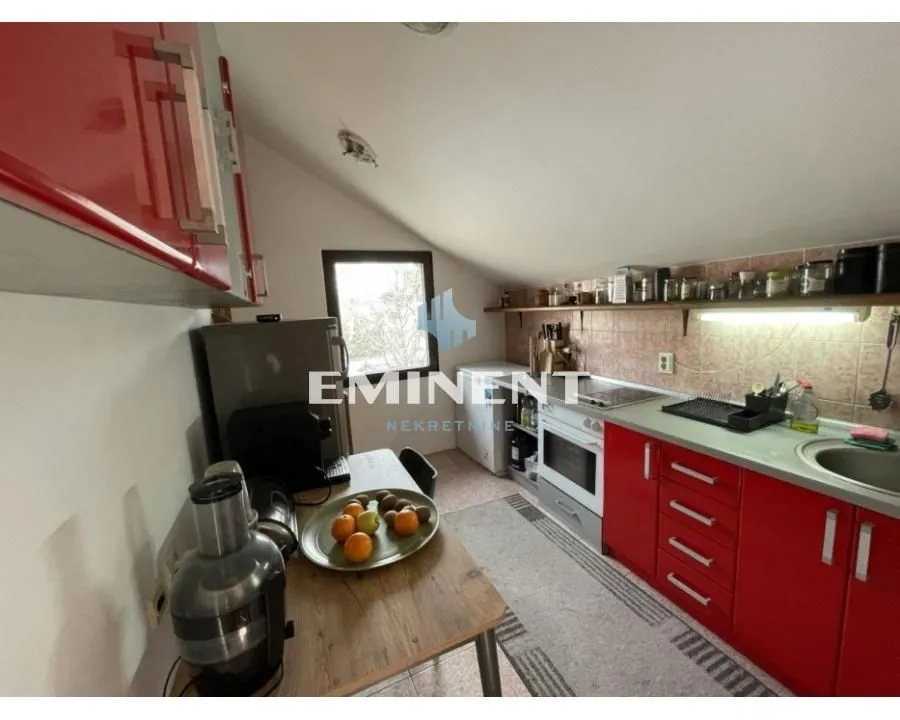 Sale, three bedroom apartment, 64m², Autokomanda, Voždovac Sve Podlokacije