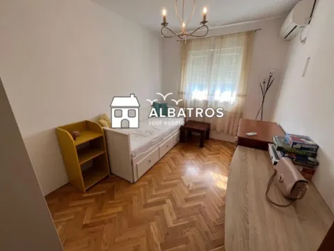 Izdavanje, stan, 103m², Makedonsko naselje, Bar - image 7