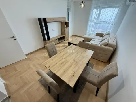 Izdavanje, jednosoban stan, 43m², Ledena Stena, Niš