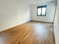 Prodaja, jednosoban stan, 45m², City Kvart, Podgorica - image 1