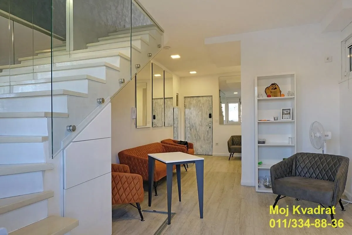 Prodaja, stan, 118m², Đeram Pijaca, Beograd