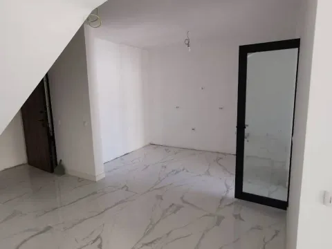 Sale, two bedroom apartment, 204m², Rafailovići, Budva - image 8