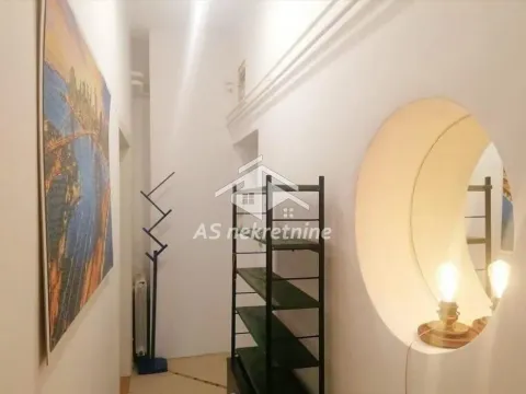 Izdavanje, dvosoban stan, 46m², Stari Grad, Beograd - image 25