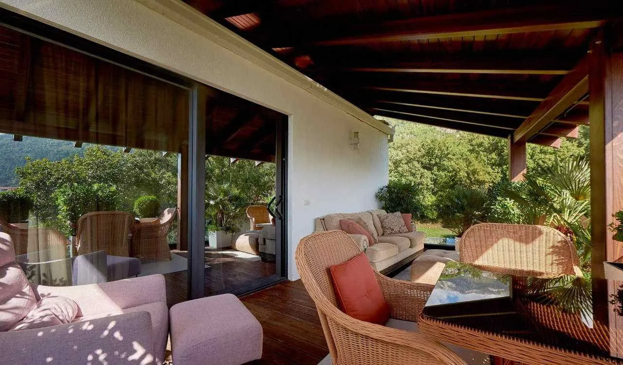 Sale, house, 292m², Podmaine, Budva