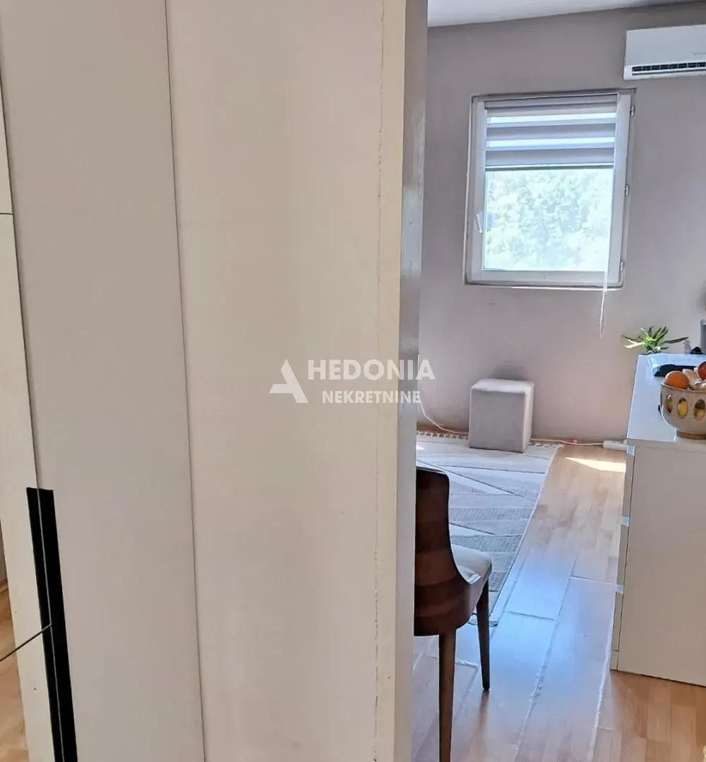 Prodaja, jednosoban stan, 27m², Karaburma, Palilula Sve Podlokacije
