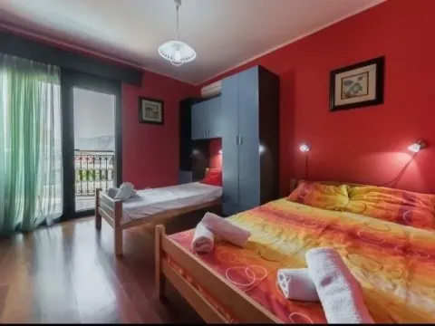 Sale, two bedroom apartment, 90m², Dobrota, Kotor - image 10