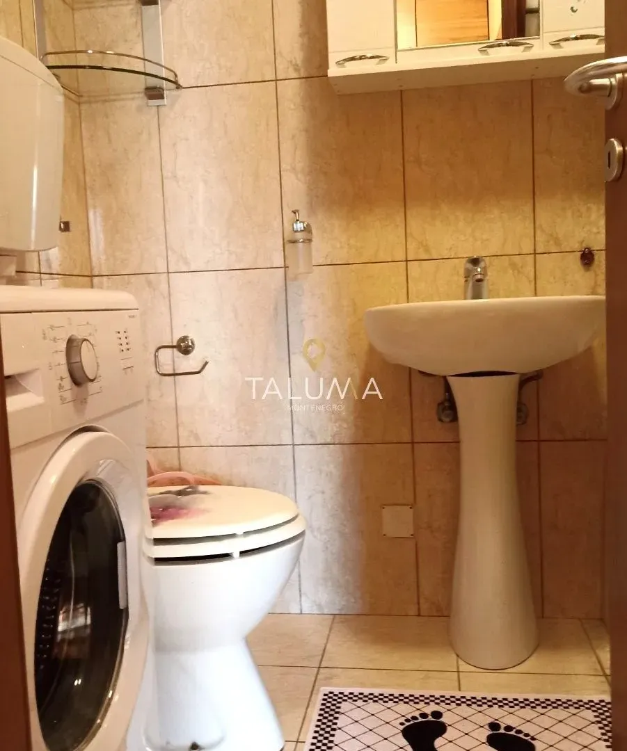 Rent, studio apartment, 32m², Momišići, Podgorica