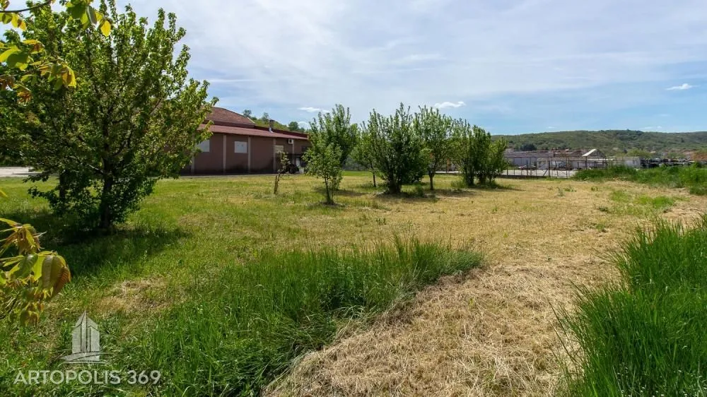 Sale, office space, 1300m², Leštane, Grocka