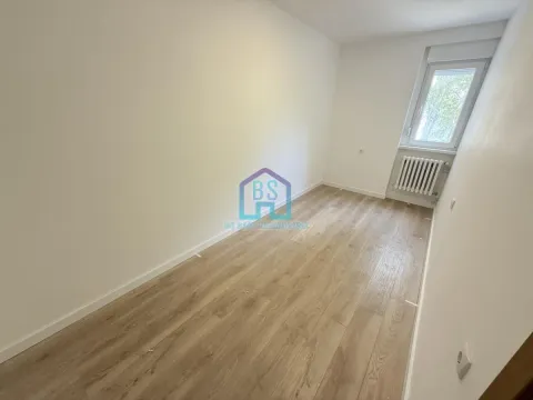 Sale, three bedroom apartment, 53m², Železnička Stanica, Novi Sad Sve Podlokacije - image 10