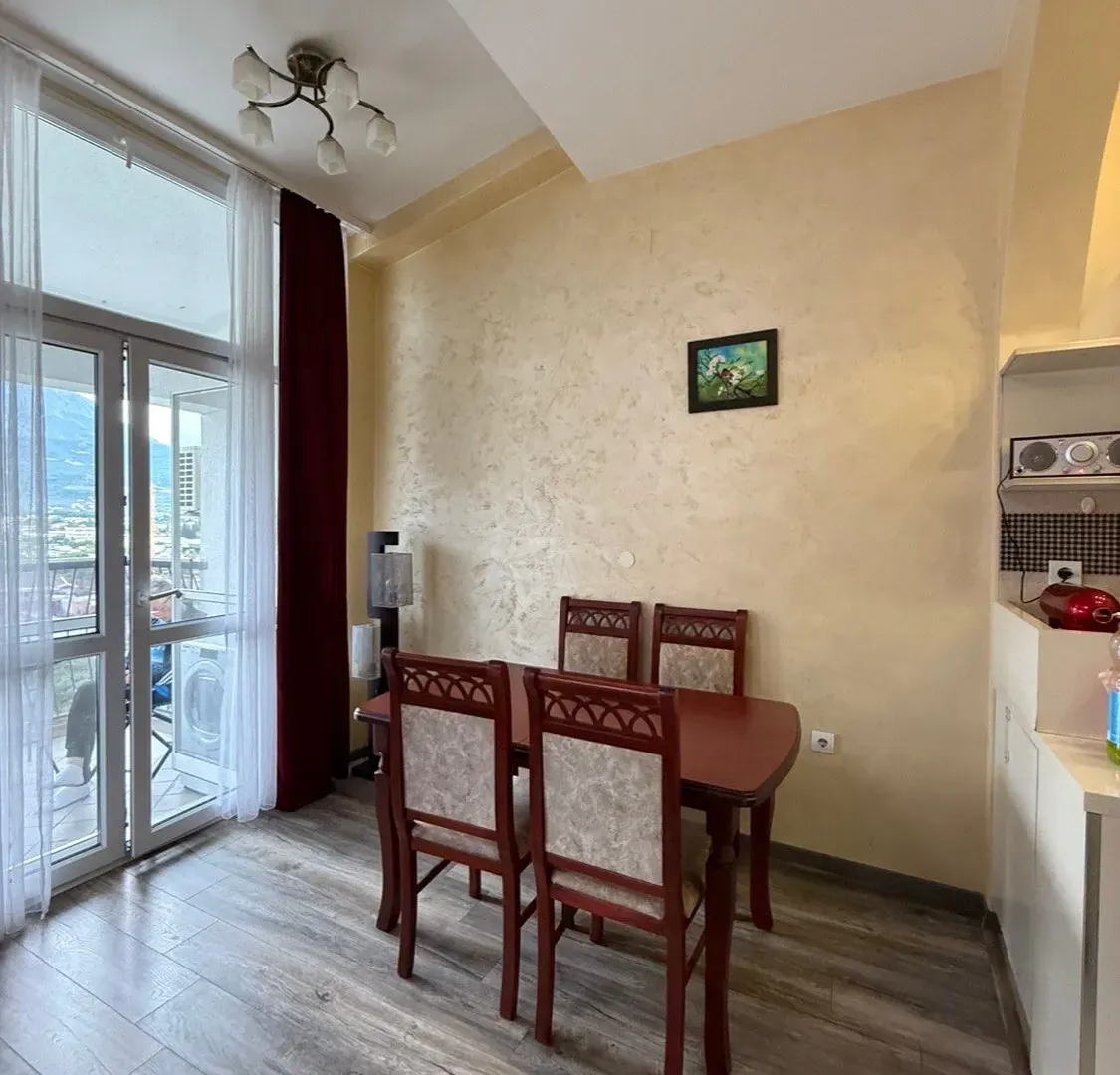 Rent, two bedroom apartment, 65m², Centar, Bar