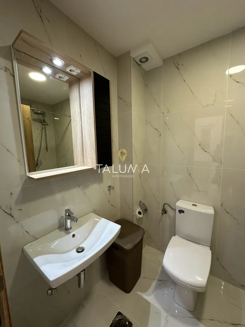 Prodaja, jednosoban stan, 35m², Stari Aerodrom, Podgorica