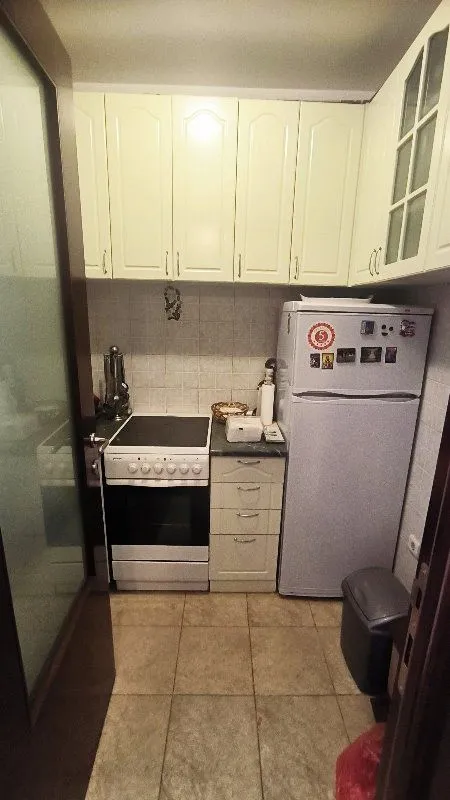 Izdavanje, dvosoban stan, 53m², Lion, Zvezdara Sve Podlokacije